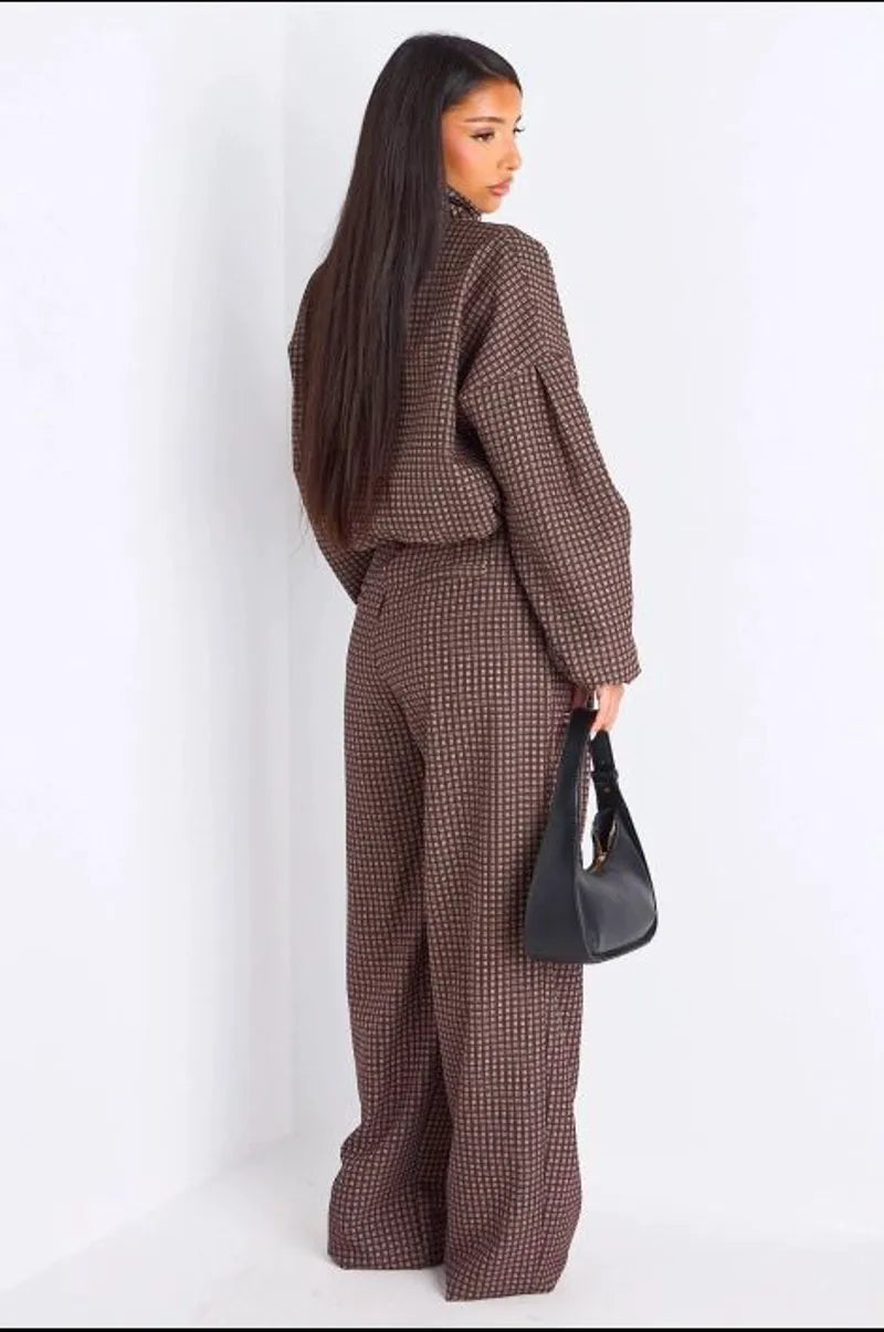 Ensemble deux pièces marron veste + pantalon à carreaux
