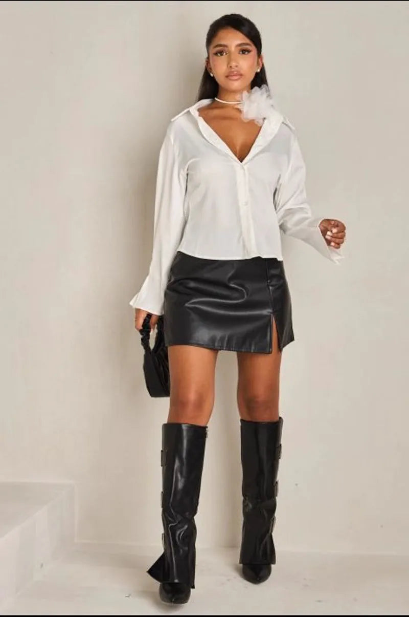 Fitted white shirt