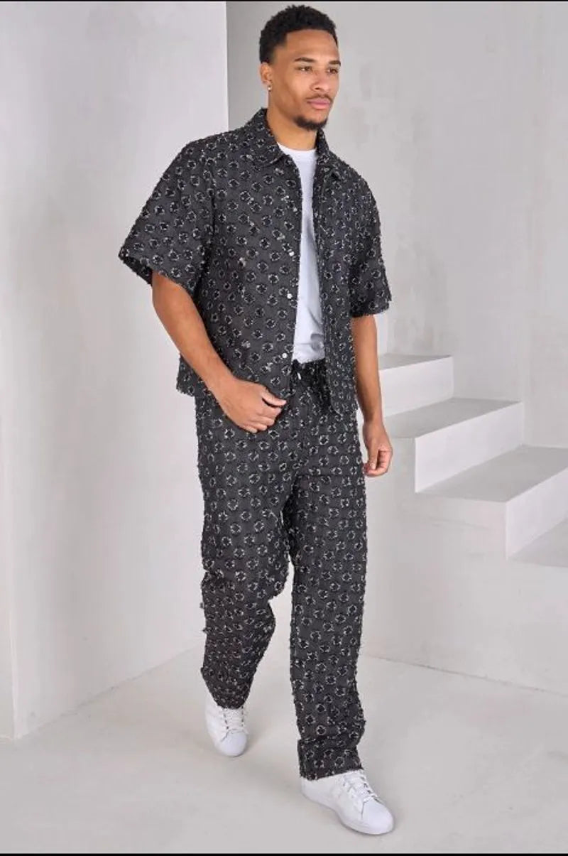 Two-piece set: shirt + distressed black trousers