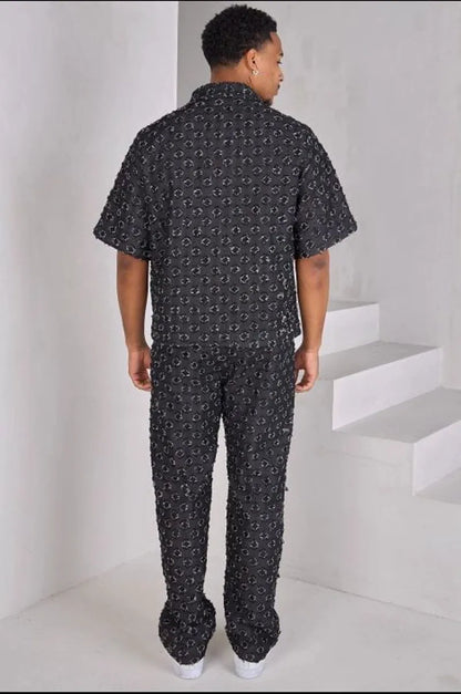 Two-piece set: shirt + distressed black trousers