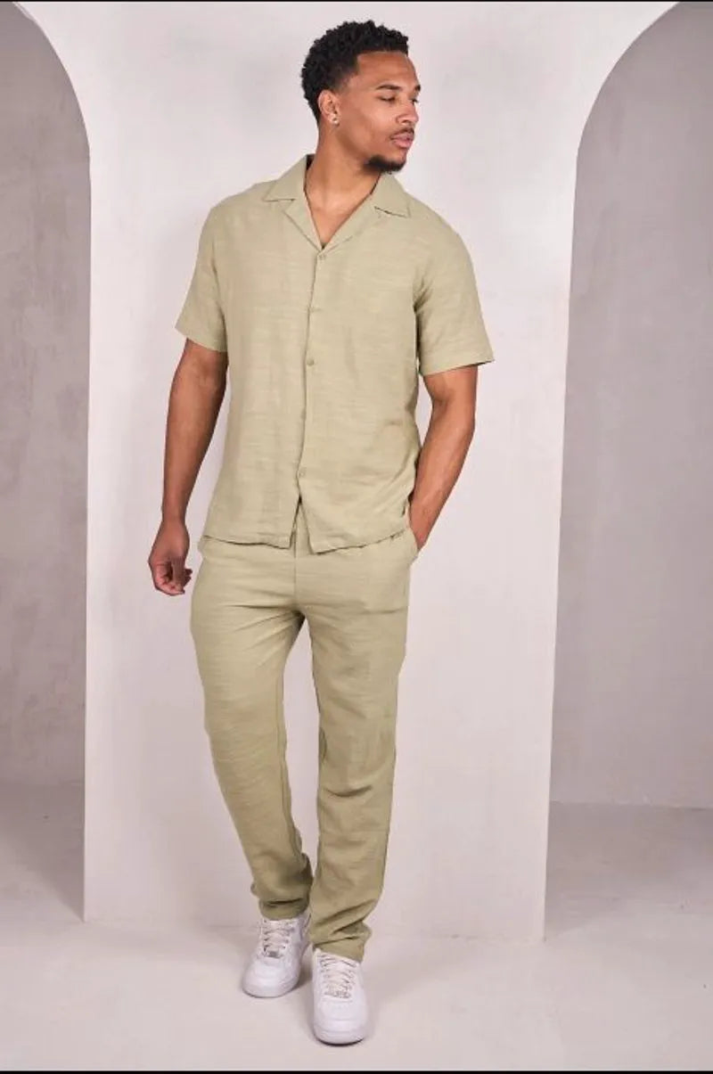Two-piece set: green shirt + trousers