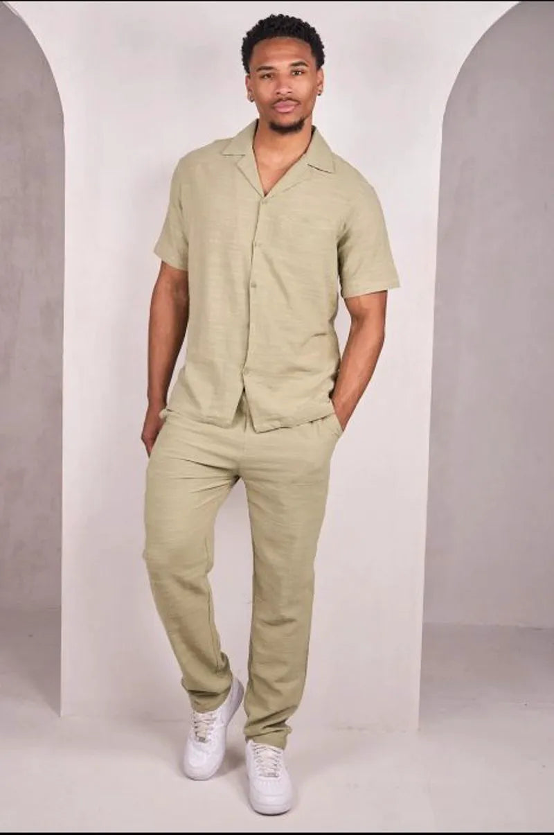 Two-piece set: green shirt + trousers