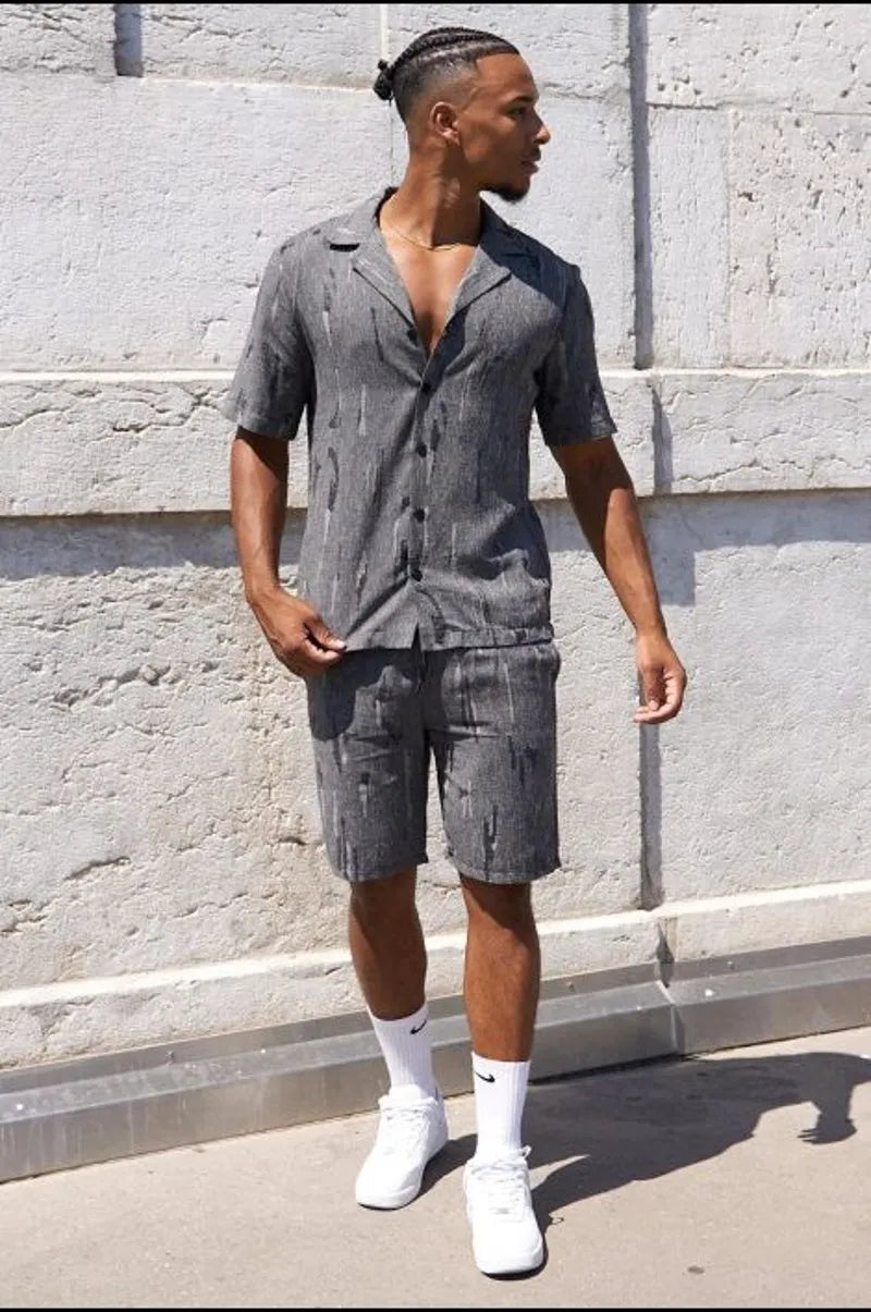 Two-piece set: black marled shirt + shorts