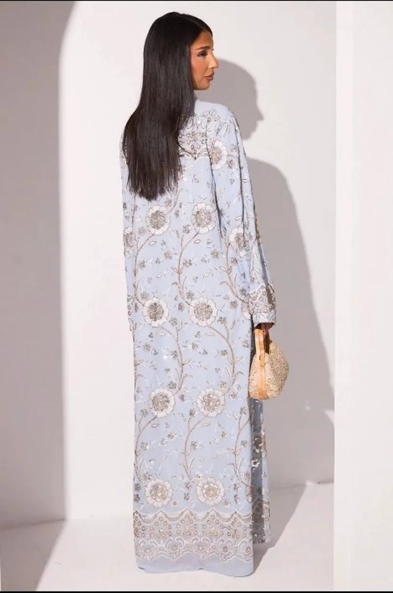 Abaya bleu clair à motifs floraux de perles dorées et sequins argentés