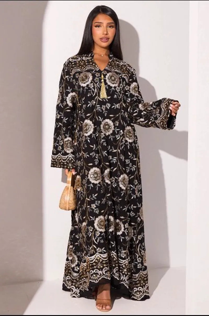 Abaya noire à motifs floraux de perles dorées et sequins argentés