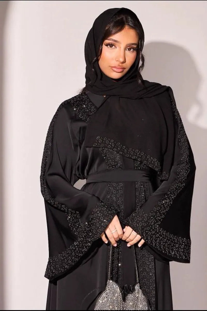 Abaya style kimono noire à strass argentés et noires + voile