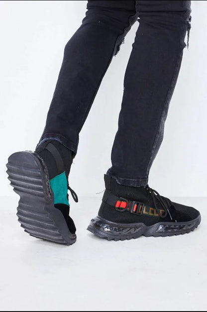 Black socks with green detail sneakers