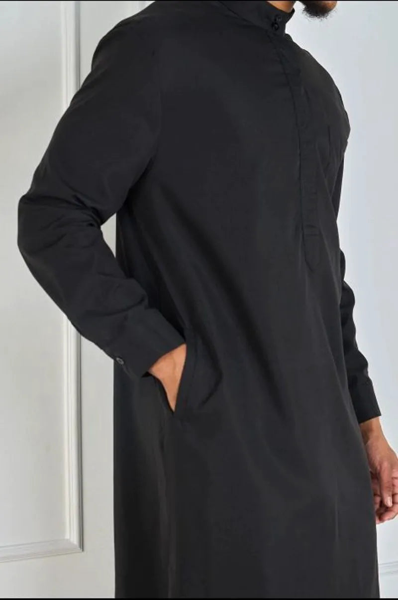 Black qamis "urban style" - elegance & simplicity