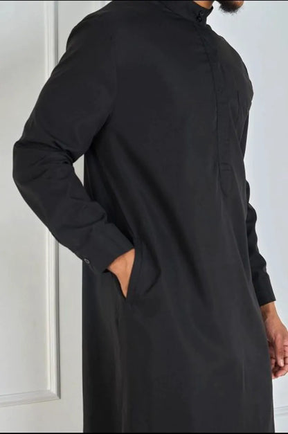 Black qamis "urban style" - elegance & simplicity
