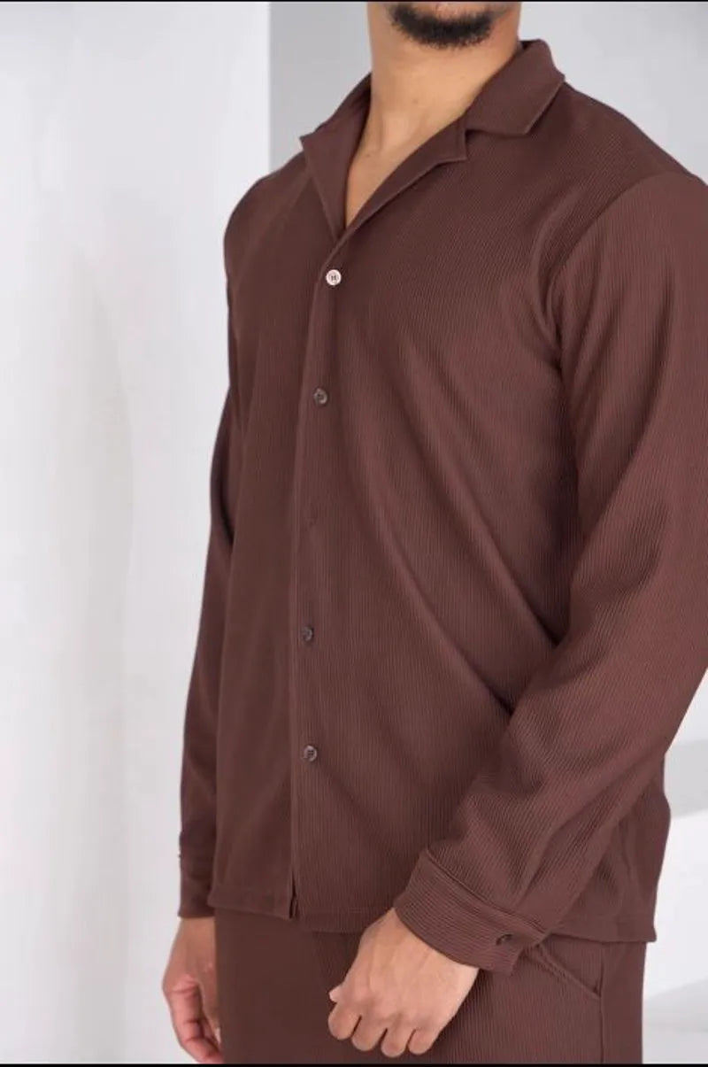 Two-piece ensemble: ribbed brown blouse and trousers
