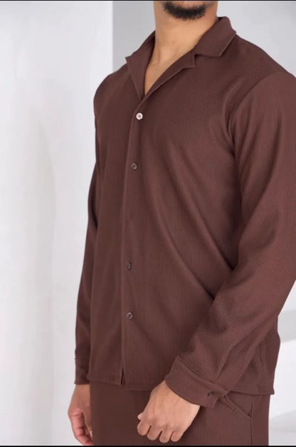 Two-piece ensemble: ribbed brown blouse and trousers
