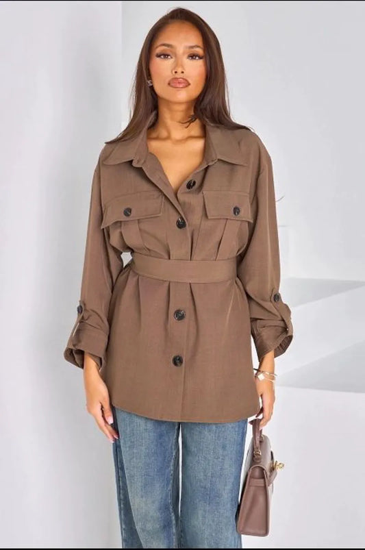 Chemise à manches longues et col à rabats moka