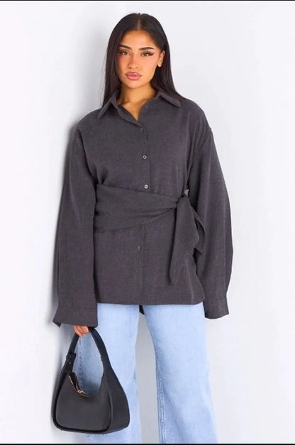Chemise à manches longues gris foncé + châle