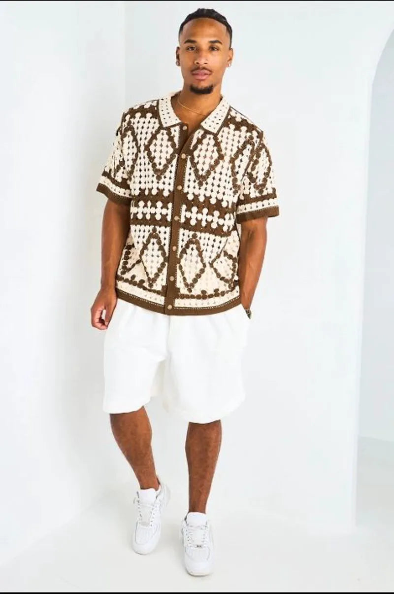 Chemise ajourée en crochet à motif losange marron