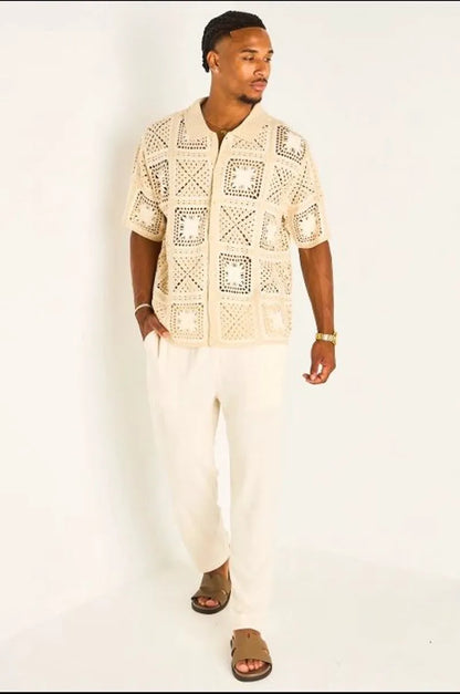Chemise beige en crochet à motifs géométriques
