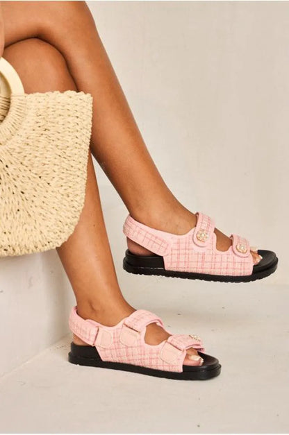 Frayed pink fabric double-buckle sandals