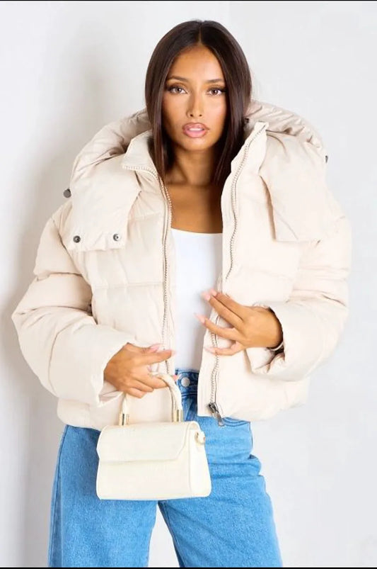 Beige quilted short down jacket with hood