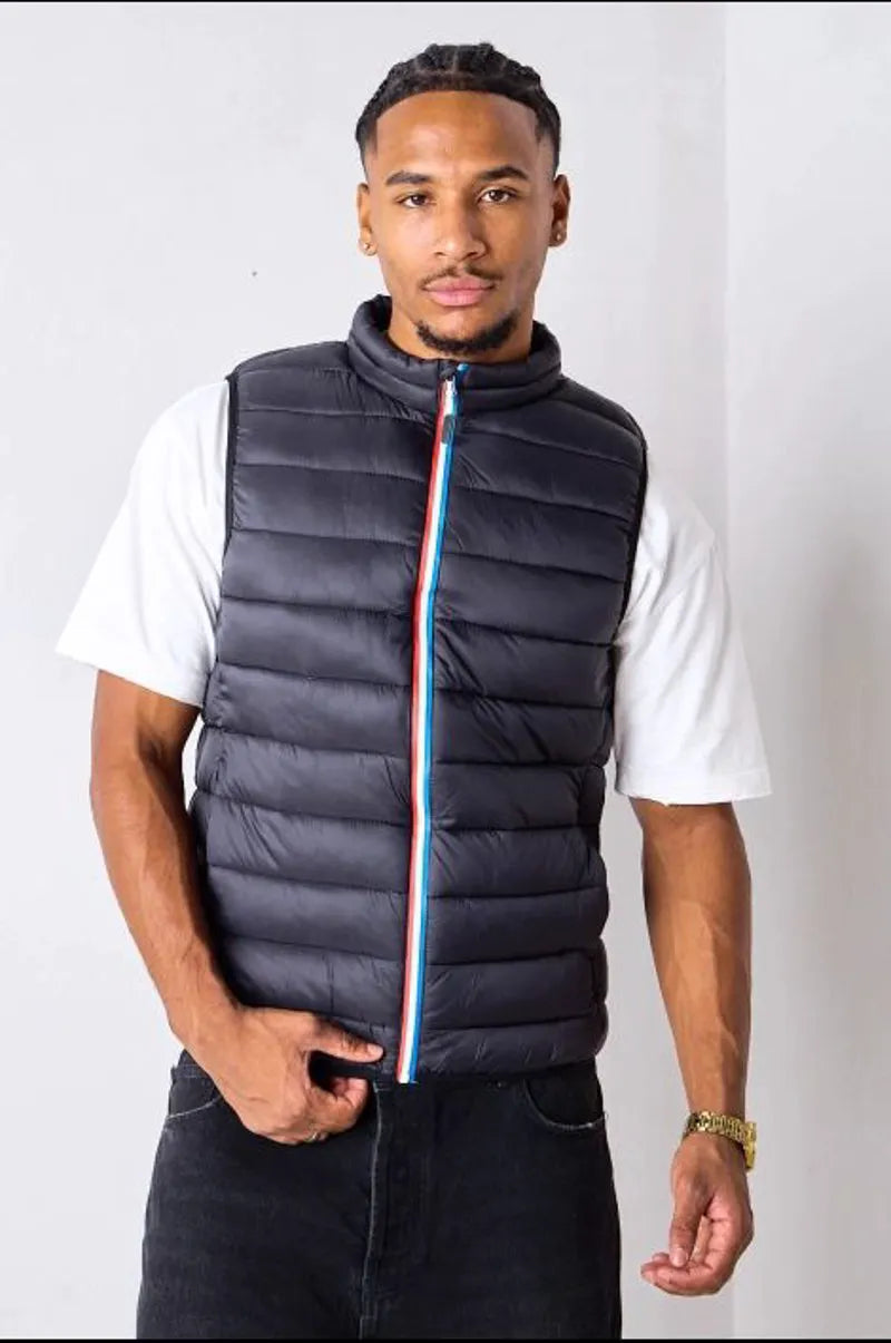 Lightweight quilted and waterproof black sleeveless down jacket