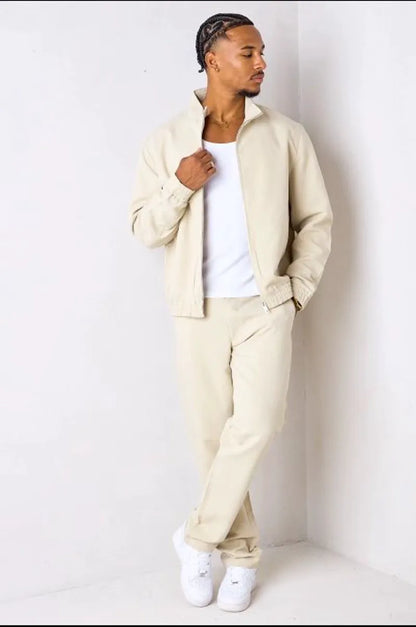Beige two-piece set: zip-up jacket + trousers