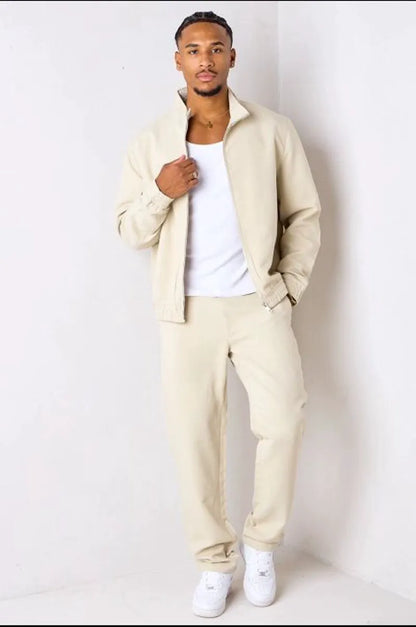 Beige two-piece set: zip-up jacket + trousers