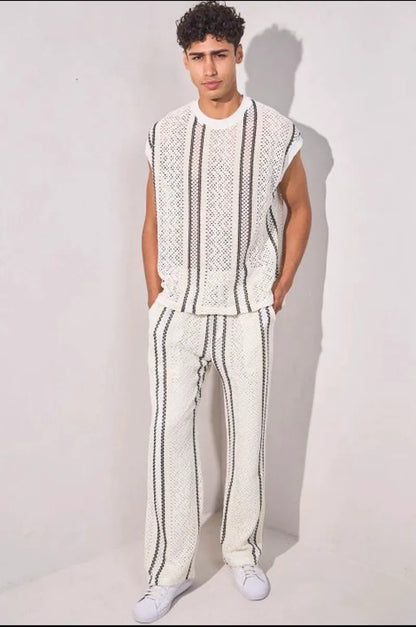 Two-piece knit ensemble: sleeveless top + white trousers