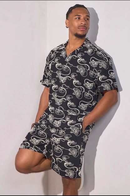 Black embroidered floral two-piece set: shirt + shorts
