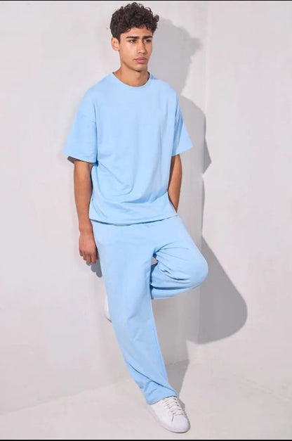 Two-piece ensemble: blue t-shirt and trousers
