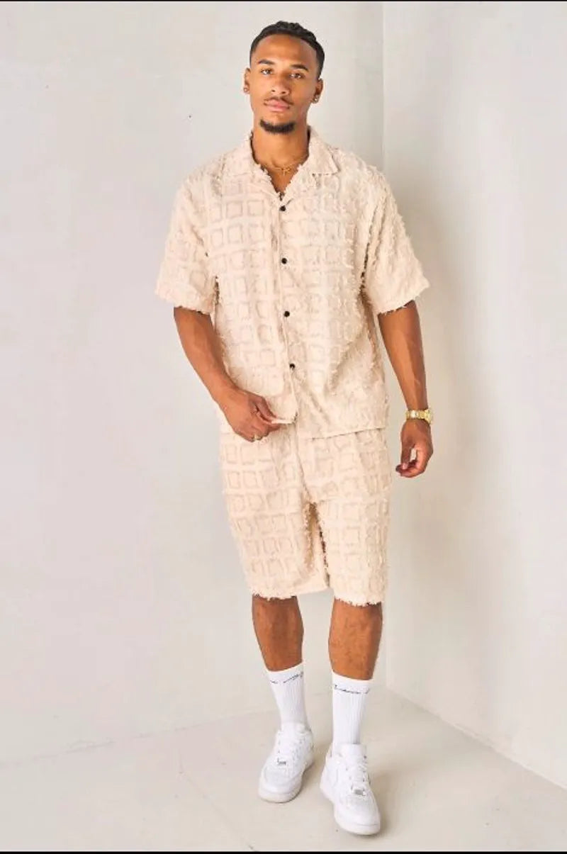 Textured two-piece set with fringed square pattern: beige shirt + shorts