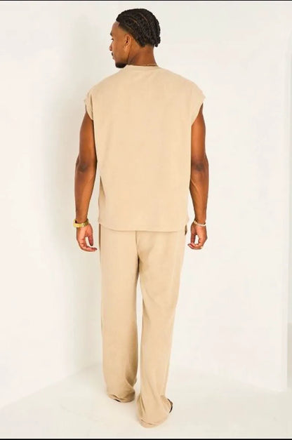 Ensemble deux pièces beige foncé haut sans manches + pantalon effet maille