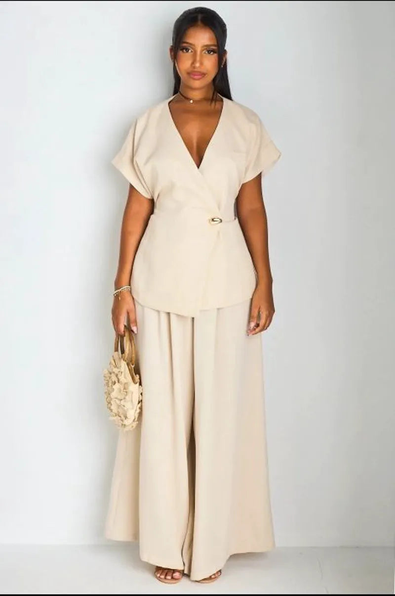 Ensemble deux pièces beige veste manches courtes + pantalon