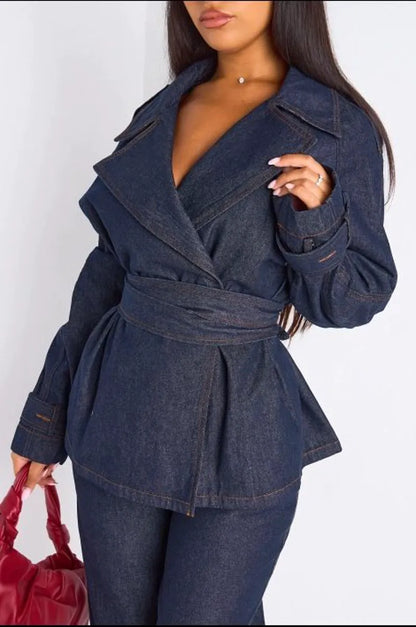 Ensemble deux pièces en jean's brut veste + pantalon coupe droite