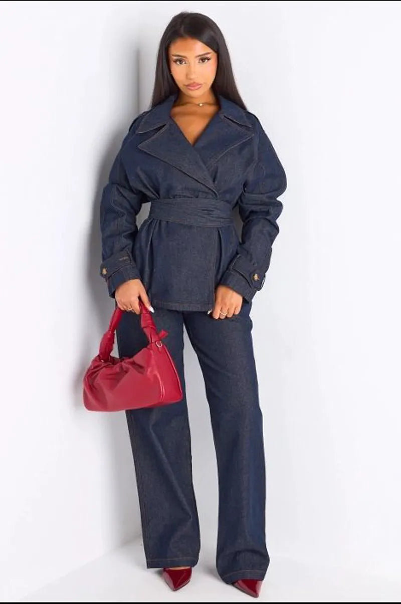 Ensemble deux pièces en jean's brut veste + pantalon coupe droite