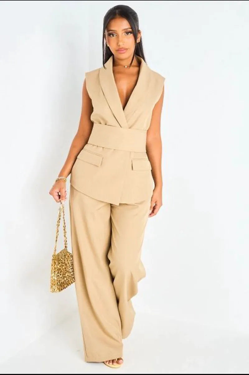 Ensemble deux pièces taupe blazer sans manches + pantalon