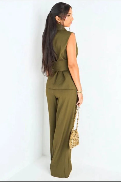 Ensemble deux pièces vert blazer sans manches + pantalon