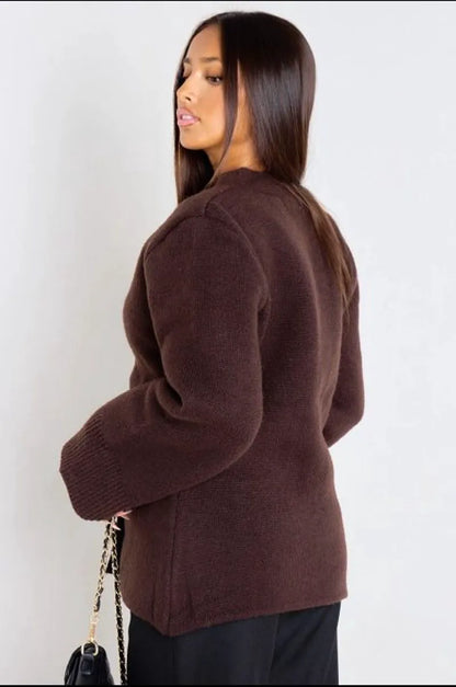 Fitted brown chunky knit vest