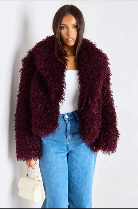 Short plum coat with long curly fur
