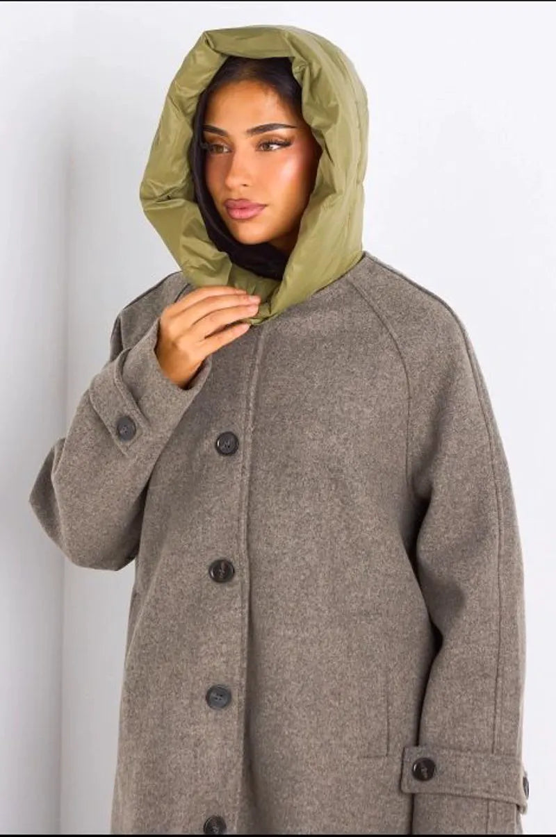 Manteau long texturé kaki à capuche bi-matière