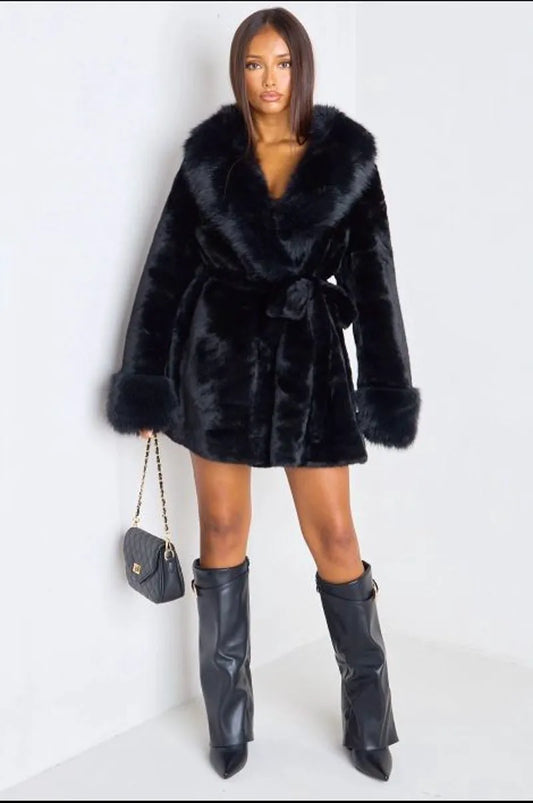 Black mid-length coat with faux fur