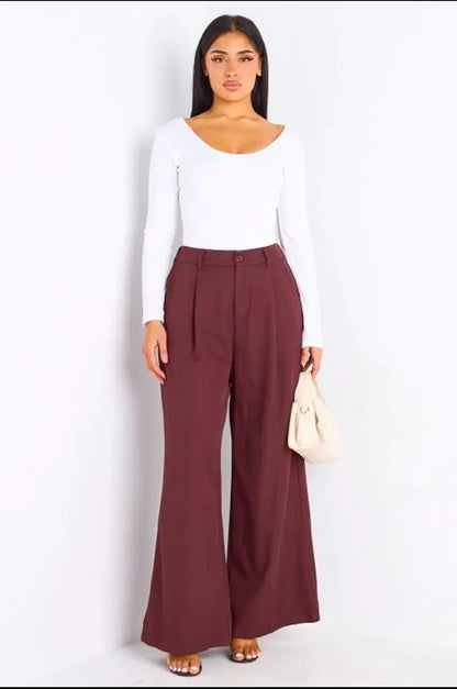 Pantalon à pince et coupe droite bordeaux