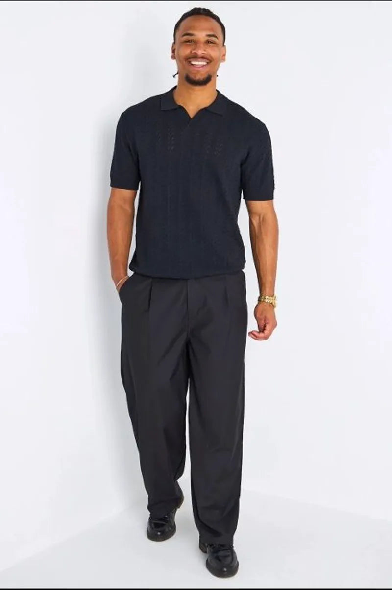 Pantalon fluide noir à coupe droite