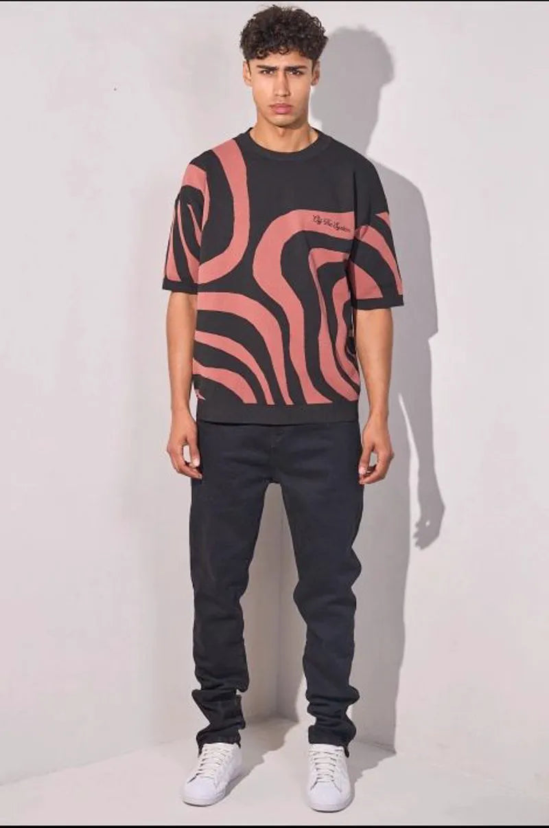Two-tone black and dark pink short-sleeve sweater