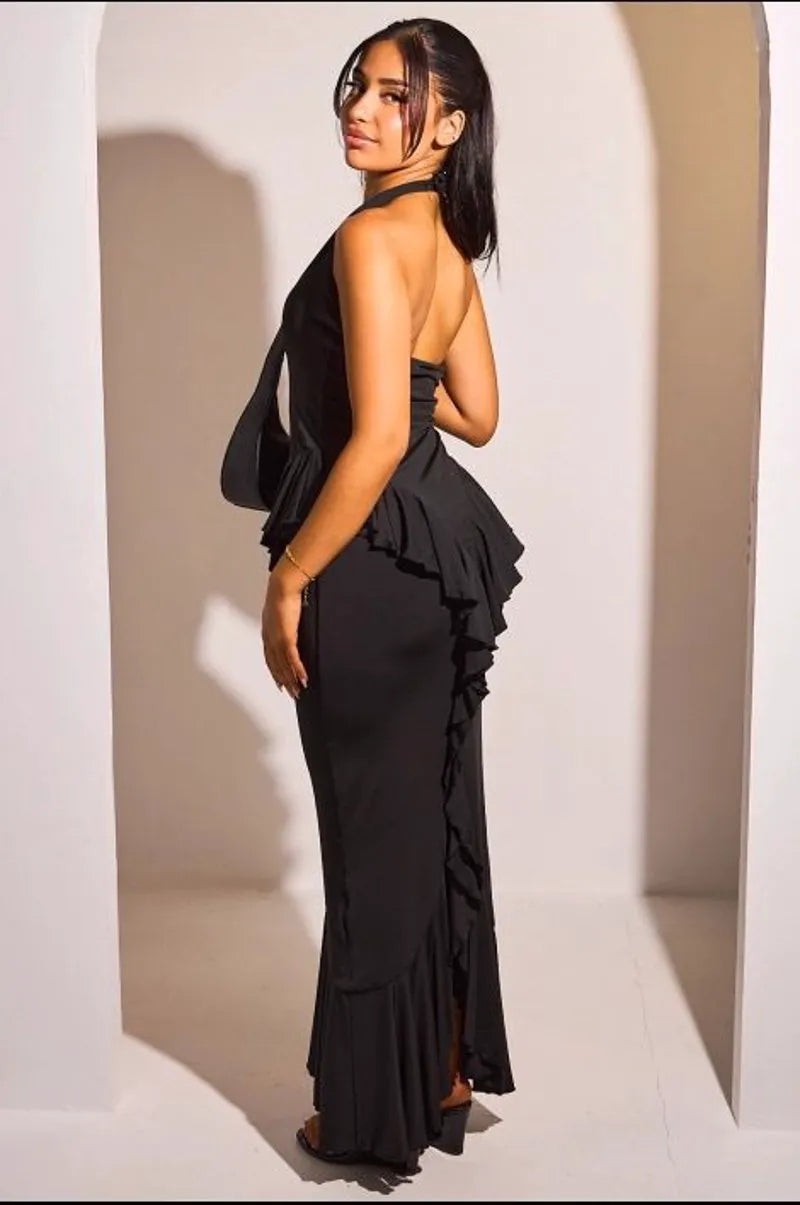 Robe dos nu noire cintrée à volants