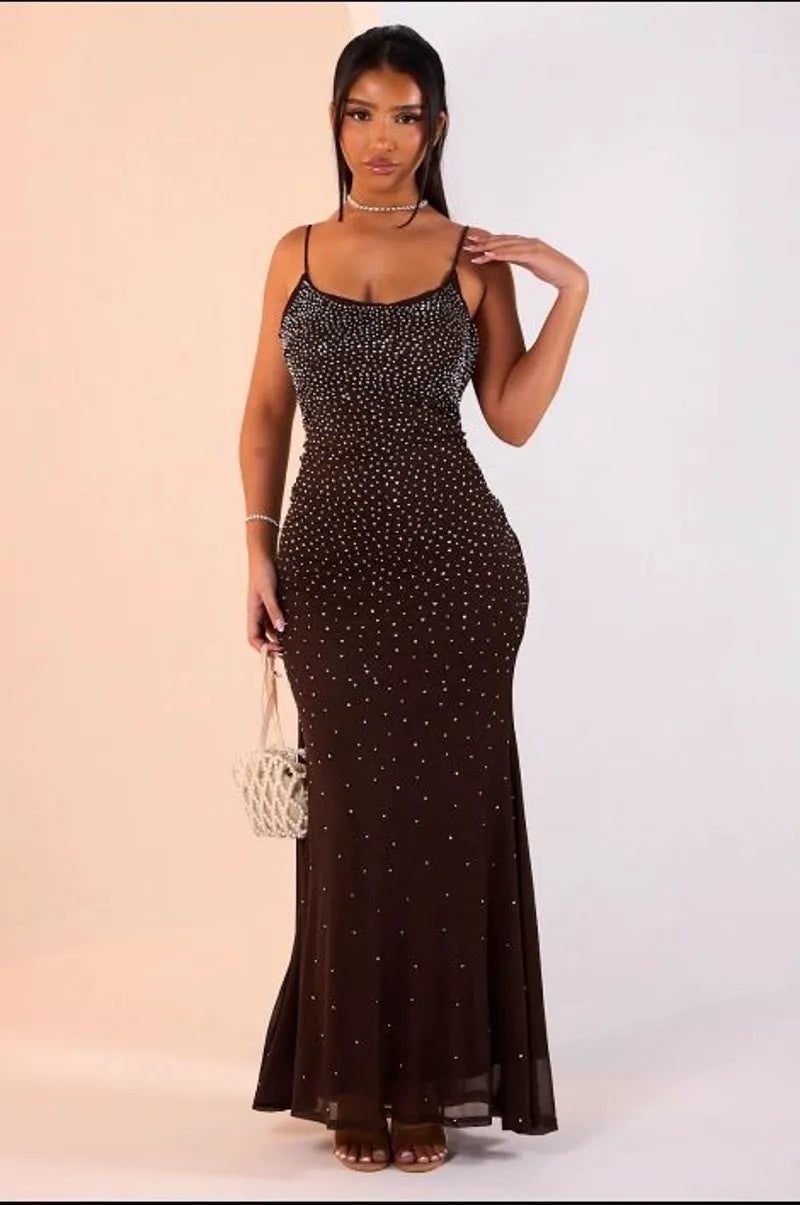 Robe longue à bretelles et strass marron