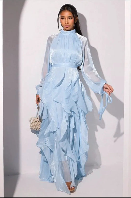 Robe longue à volants bleu clair à manches longues