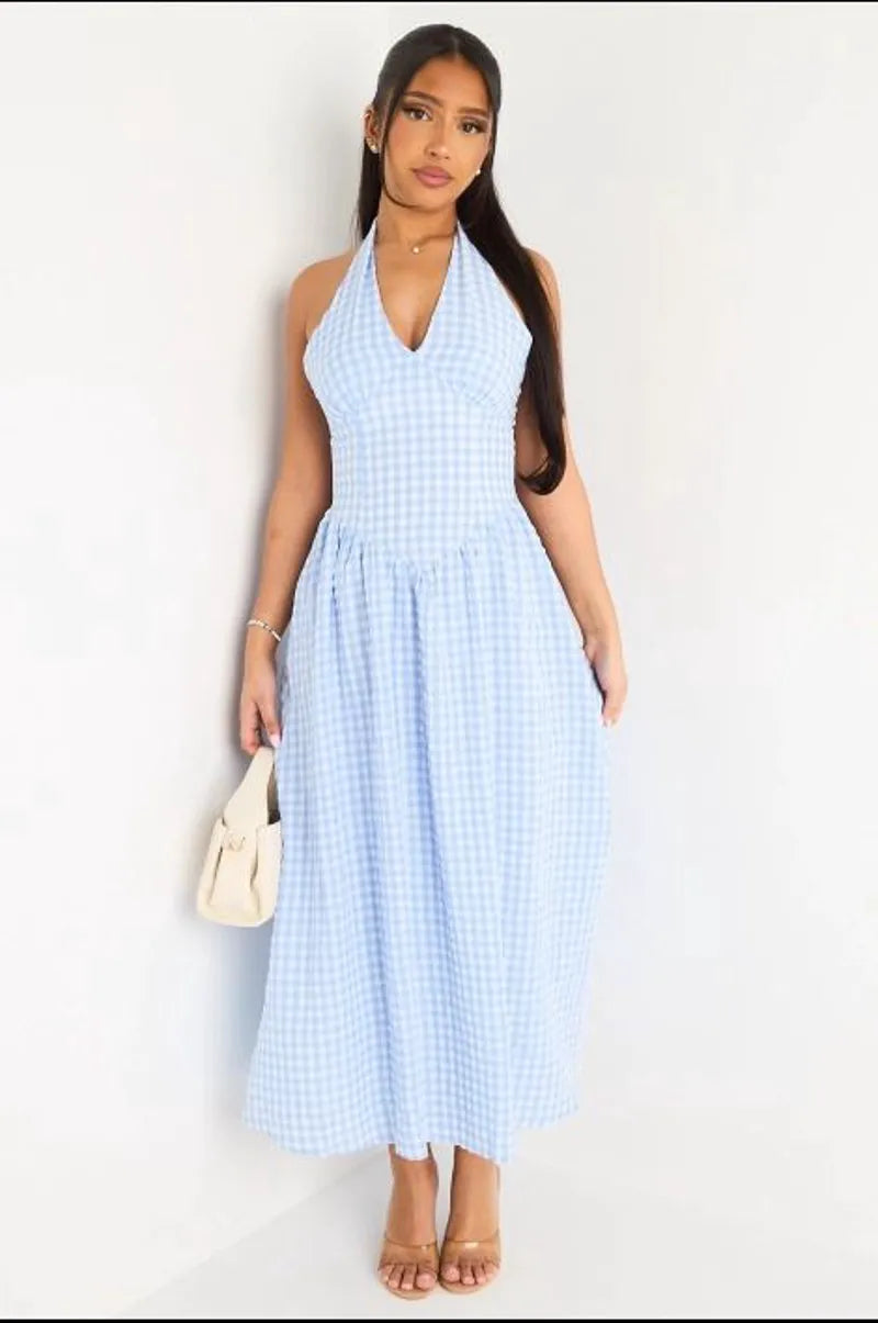 Robe longue bleu clair dos nu à carreaux