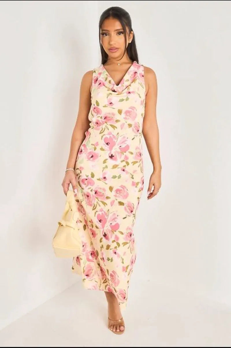Robe longue jaune à col bénitier et motifs floraux