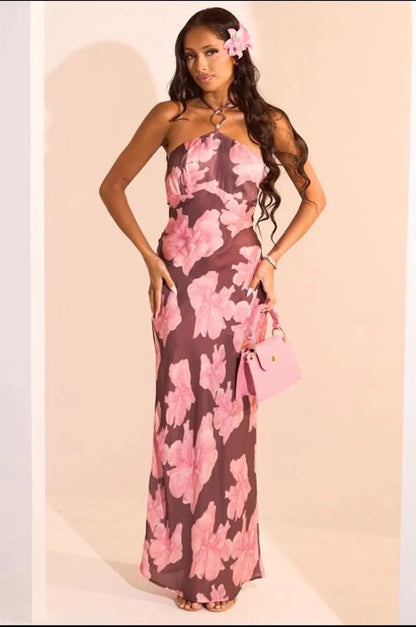 Robe longue rose à nouer à motifs floraux