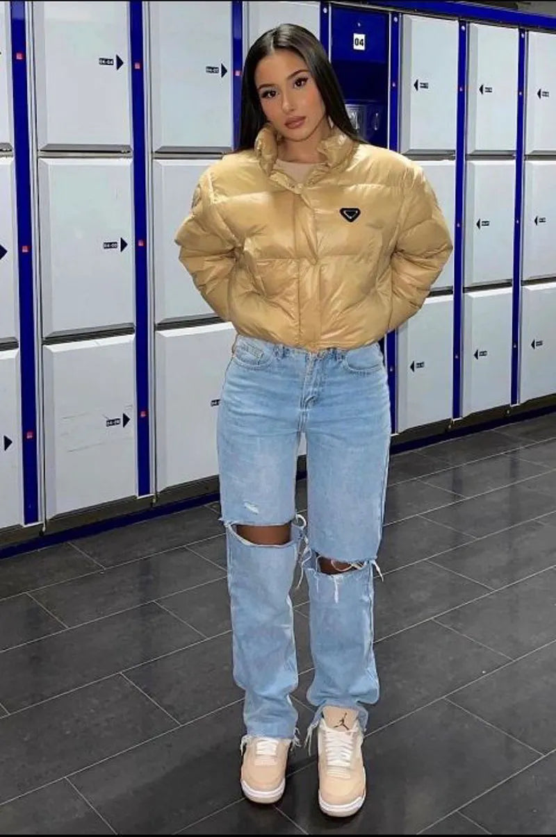 Short camel oil-finish puffer jacket with detachable sleeves