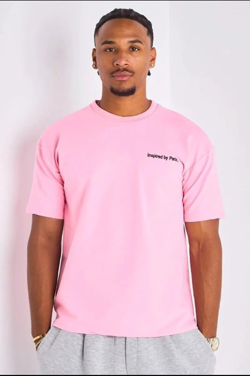 T-shirt rose à imprimé et inscription "inspired by paris "