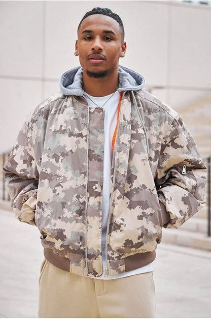 Two-tone hooded jacket in beige camouflage